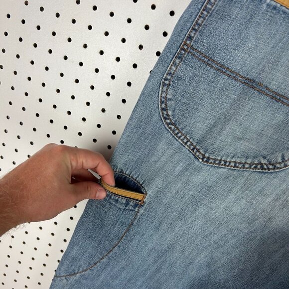 Girbaud 90s Hip Hop Baggy Jorts Size 36 Denim Wide Leg Distressed Skater Light - Picture 4 of 9